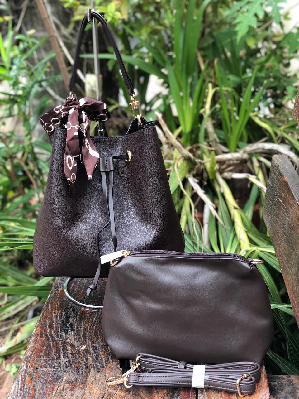 BOLSA BUCKET BELLA PAULLA